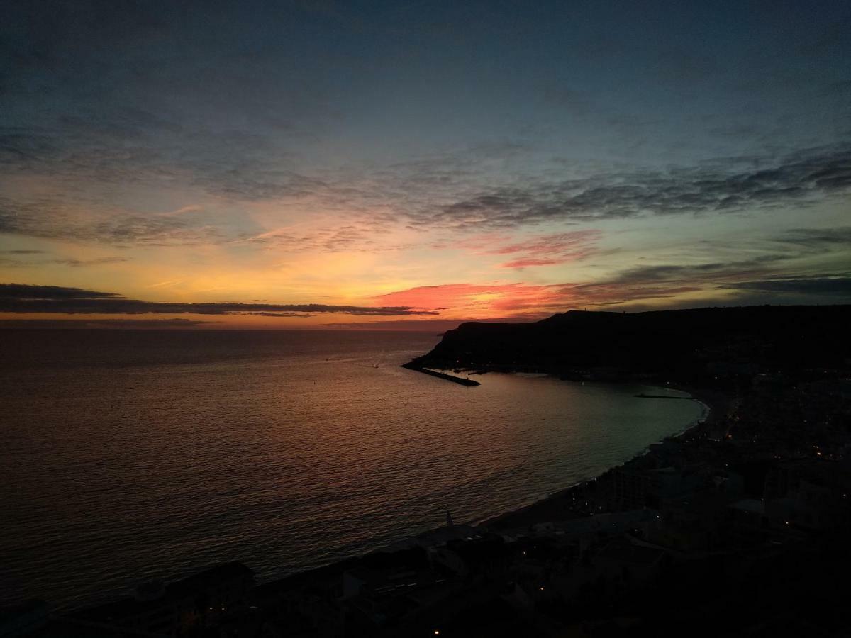 Edificio Panoramico - Falesia De Sesimbra Appartement Buitenkant foto